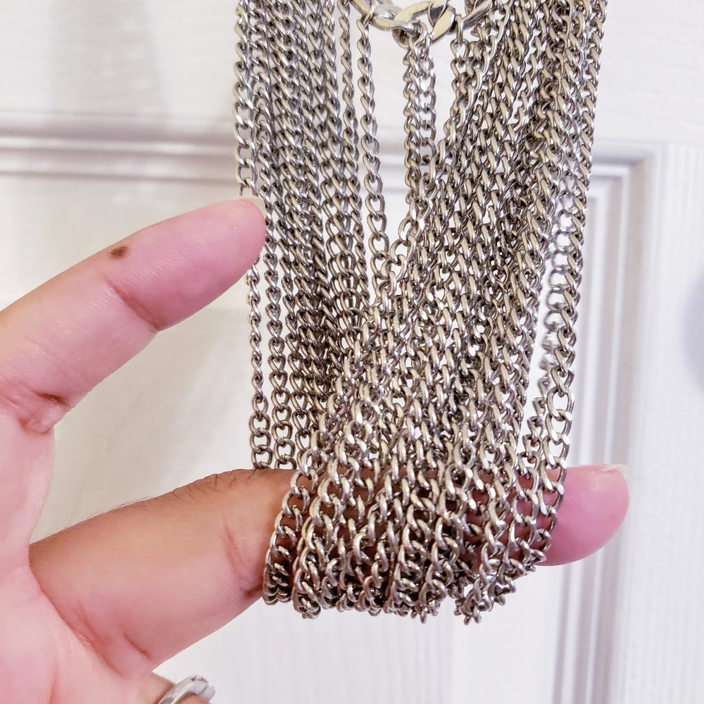 Layered Chain Necklace - Picture 3 of 6